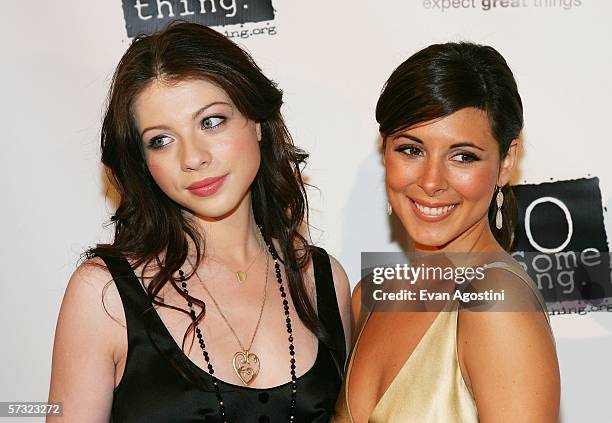 Actresses Michelle Trachtenberg and Jamie-Lynn Sigler attend the Do Something 2006 BRICK Awards at Capitale April 11, 2006 in New York City.