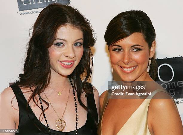 Actresses Michelle Trachtenberg and Jamie-Lynn Sigler attend the Do Something 2006 BRICK Awards at Capitale April 11, 2006 in New York City.