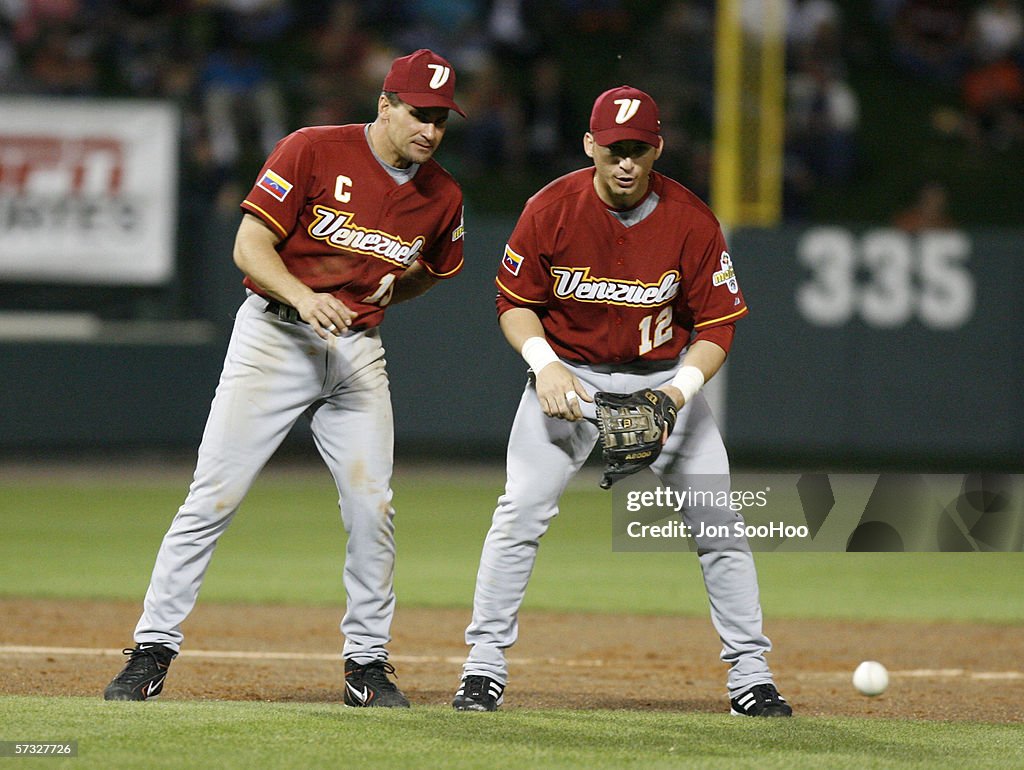 World Baseball Classic - Venezuela v Australia