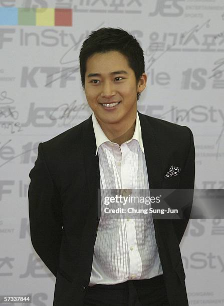 Lee Kin Wan 205 Sang Wan Lee Stock Photos, High-Res Pictures, and Images - Getty Images