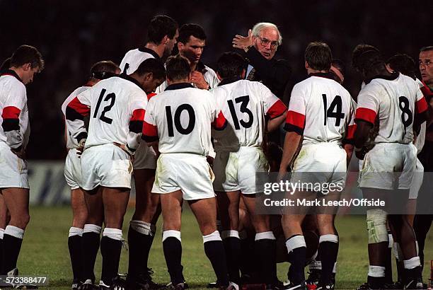 Rugby World Cup 1995, England v France, Jack Rowell gives a half time team talk.