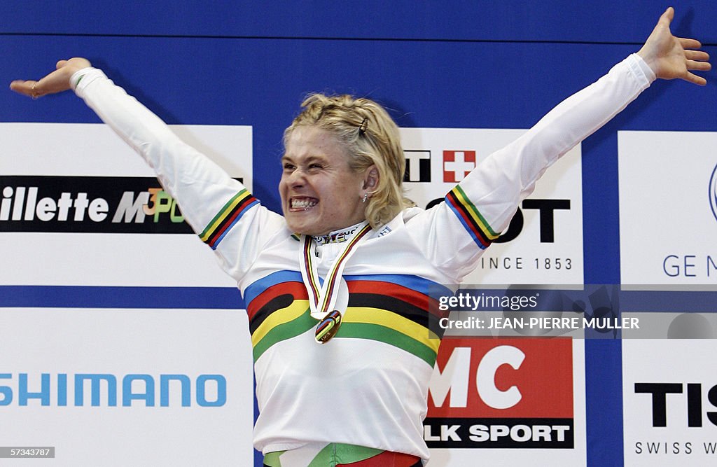 Belarus' Natallia Tsylinskaya celebrates