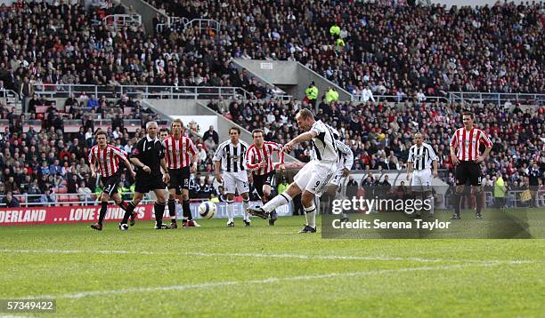 Alan Shearer scores from the Penalty spot during the Barclays Premiership match between Sunderland and Newcastle United at the Stadium of Light on...