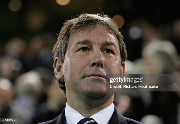 Bryan Robson the Albion manager watches on during the Barclays Premiership match between West Bromwich Albion and Bolton Wanderers at the Hawthorns...