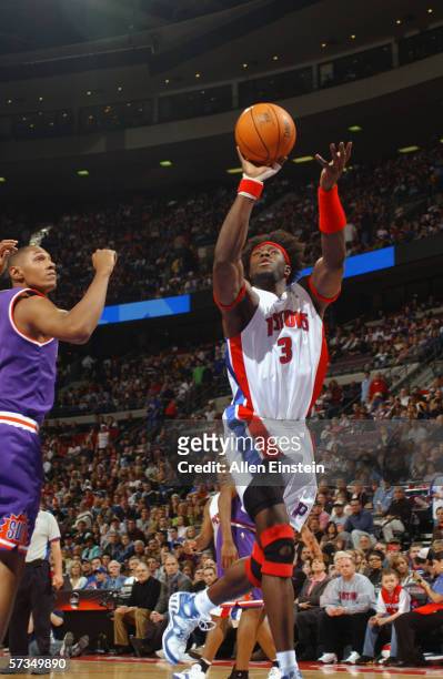 Ben Wallace of the Detroit Pistons shoots against the Phoenix Suns during a game on April 2, 2006 at the Palace of Auburn Hills in Auburn Hills,...