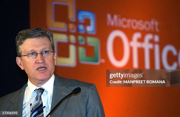 Jeff Rakees 45 Jeff Raikes Stock Photos, High-Res Pictures, and Images - Getty Images