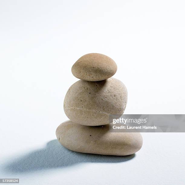 Three Stone Stack 3 Stacked Stones Photos and Premium High Res Pictures - Getty Images