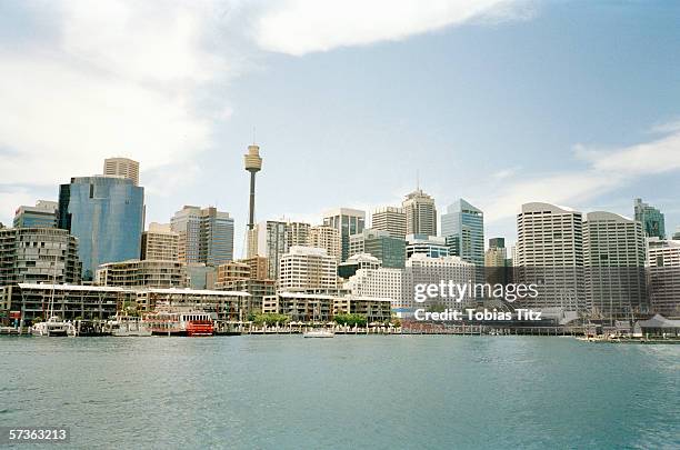 darling harbor, sydney, australia - darling harbor imagens e fotografias de stock