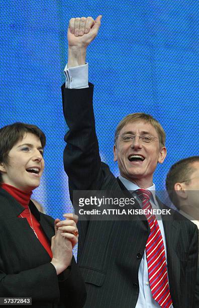 Accompanied by his wife Klara Dobrev , Hungarian Prime Minister Ferenc Gyurcsany, and the candidate from the Hungarian Socialists Party for the...