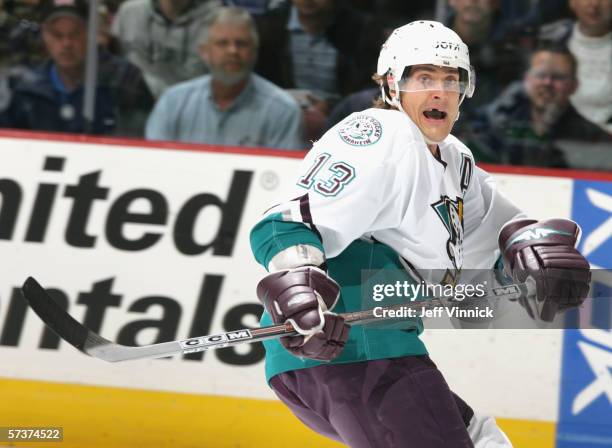 Teemu Selanne of the Anaheim Mighty Ducks in action against the Vancouver Canucks during the NHL game at General Motors Place on April 10, 2006 in...