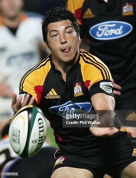 Byron Kelleher of the Chiefs passes the ball during the Round 11 Super 14 match between the Chiefs and the Cheetahs at Waikato Stadium April 21, 2006...