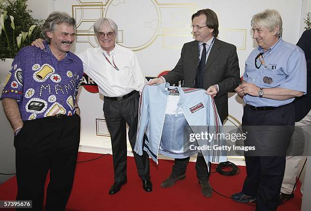 Robert Roe 375 Robert Roe Stock Photos, High-Res Pictures, and Images - Getty Images