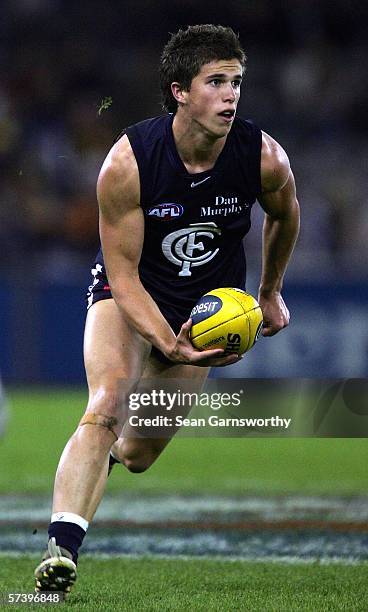 Marc Murphy of the Carlton Blues is shown in action during the Round 4 AFL match against the Hawthorn Hawks at the Telstra Dome April 21, 2006 in...