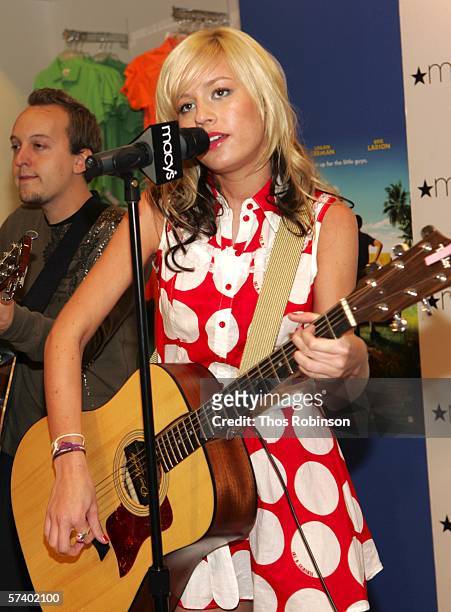 Singer/actress Brie Larson performs while attending the Stars of New Line Cinemas' "Hoot" at Macy's Herald Square on April 22, 2006 in New York City.