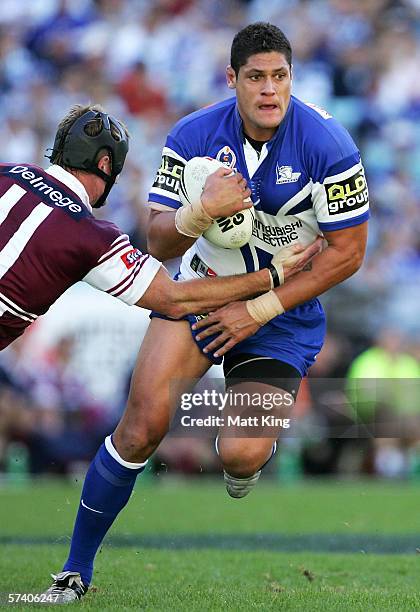 Willie Mason of the Bulldogs in action during the round seven NRL match between the Bulldogs and the Manly-Warringah Sea Eagles at Telstra Stadium...