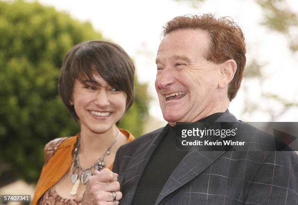 Actor Robin Williams and daughter Zalda pose at the premiere of Columbia Picture's "RV" at the Village Theater on April 23, 2006 in Los Angeles,...