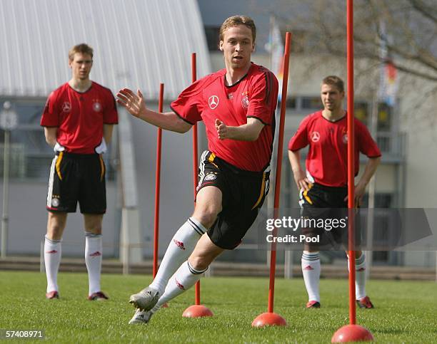 Thomas Hitzlsperger competes during the fitness check of the German National Team on April 24, 2006 in Dusseldorf, Germany.