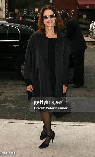 Actress Debra Winger attends the Body & Soul celebration of the NFAA 2006 art winners at Baryshnikov Arts Center on April 24, 2006 in New York City.