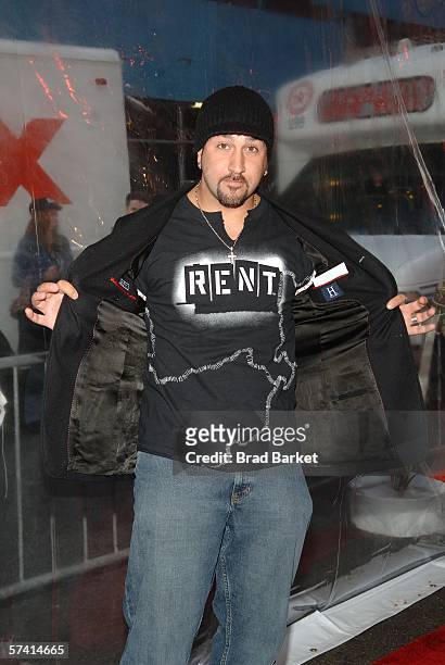 Singer Joey Fatone arrives for the 10th Anniversary of "Rent" at the Nederlander Theater on April 24, 2006 in New York City.