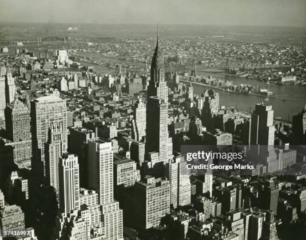 new york city, (b&w), (aerial view) - 1940s fotografías e imágenes de stock