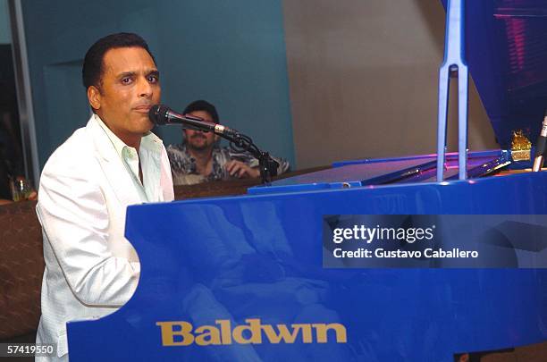 Jon Secada performs at the Billboard Latin Music Conference & Awards 2006 Kick Off Party at the Forge on April 24,2006 in Miami Beach, Florida.