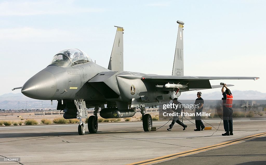 Air Force Holds Joint Expeditionary Force Experiment 2006