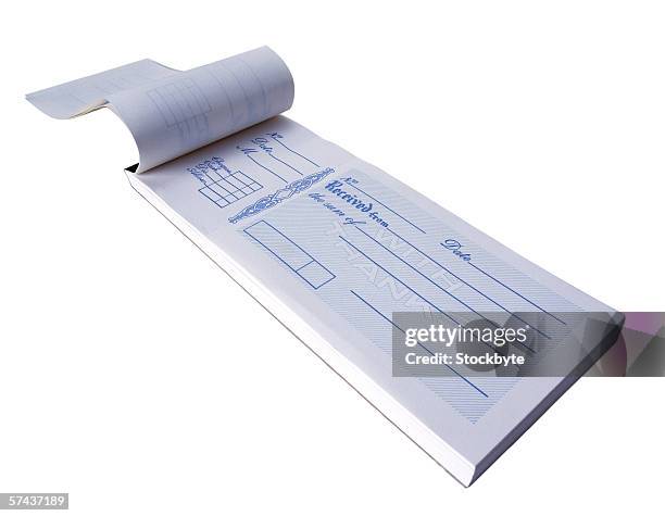 Open Cheque Photo Open Cheque Book Fotografías e imágenes de stock - Getty Images
