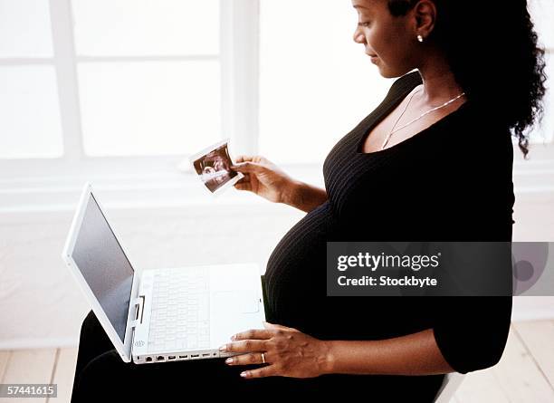 Human Profile Scan Photos and Premium High Res Pictures - Getty Images