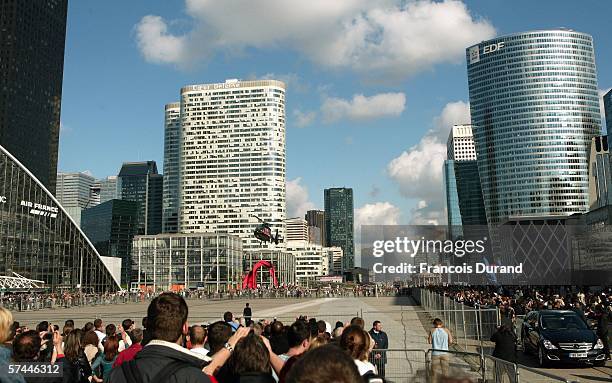 Helicopter prepares to land with American actor Tom Cruise aboard for the "Mission: Impossible III" French Premiere on April 26, 2006 in La Defense,...