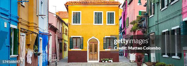 panoramic of the colorful houses of burano, venice - venice italy fotografías e imágenes de stock