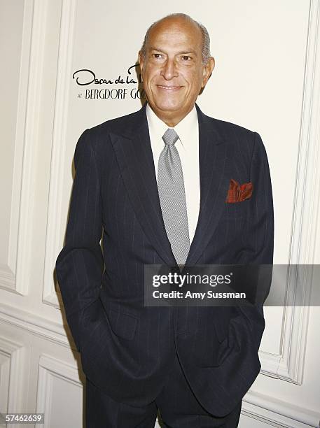 Oscar de la Renta attends the celebration of Oscar de la Renta's 35th Anniversary at Bergdorf Goodman April 26, 2006 in New York.