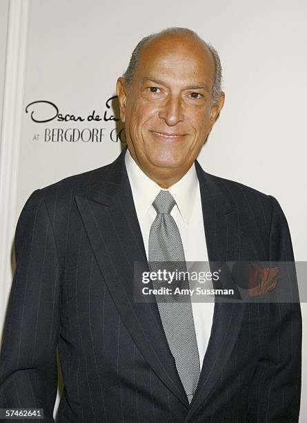 Oscar de la Renta attends the celebration of Oscar de la Renta's 35th Anniversary at Bergdorf Goodman April 26, 2006 in New York.