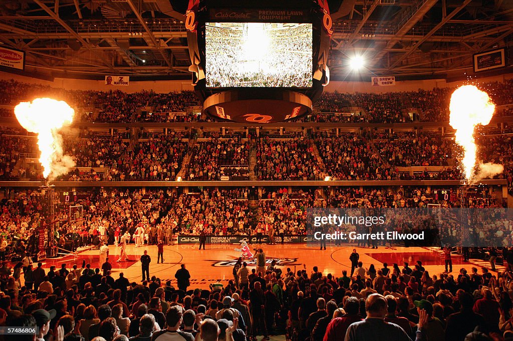 Portland Trail Blazers v Cleveland Cavaliers