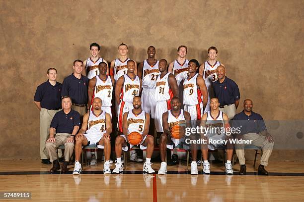 2016 Warriors Roster 8,070 Golden State Warriors Team Photo Photos & High Res Pictures ...