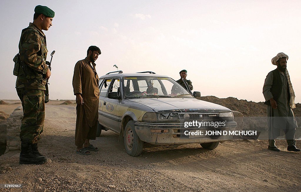 Soldiers from the Afghan National Army s