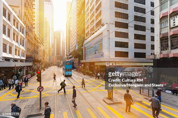historical tram, central hong kong - cultura china stock-fotos und bilder