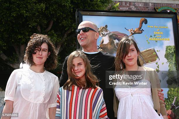 Actor Bruce Willis and his daughters Rumer, Tallulah and Scout arrive at the premiere of DreamWorks' "Over The Hedge" at the Village Theater on April...