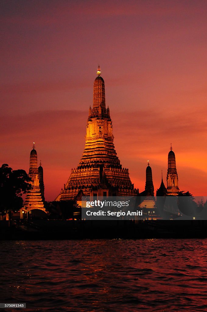 Wat Arun Rajwararam taken at dusk