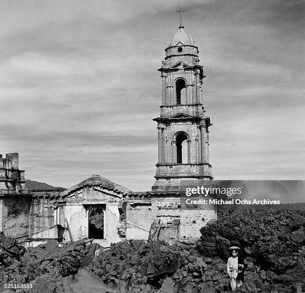 30 fotos e imágenes de San Juan Parangaricutiro - Getty Images 30 fotos e imágenes de San Juan Parangaricutiro - Getty Images