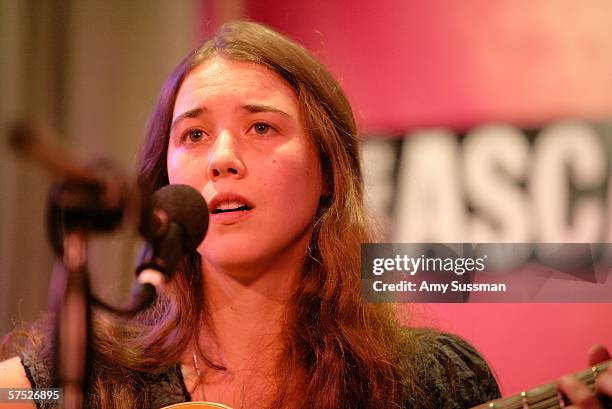 Lisa Ritter Photos and Premium High Res Pictures - Getty Images