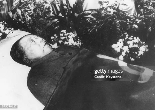 The body of Chairman Mao Tse-Tung lying in state in the Great Hall of the People in Peking, September 14th 1976.