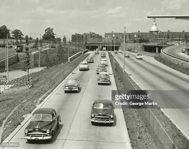 cars on two lane highway, (b&w), elevated view - two lane highway stock-fotos und bilder