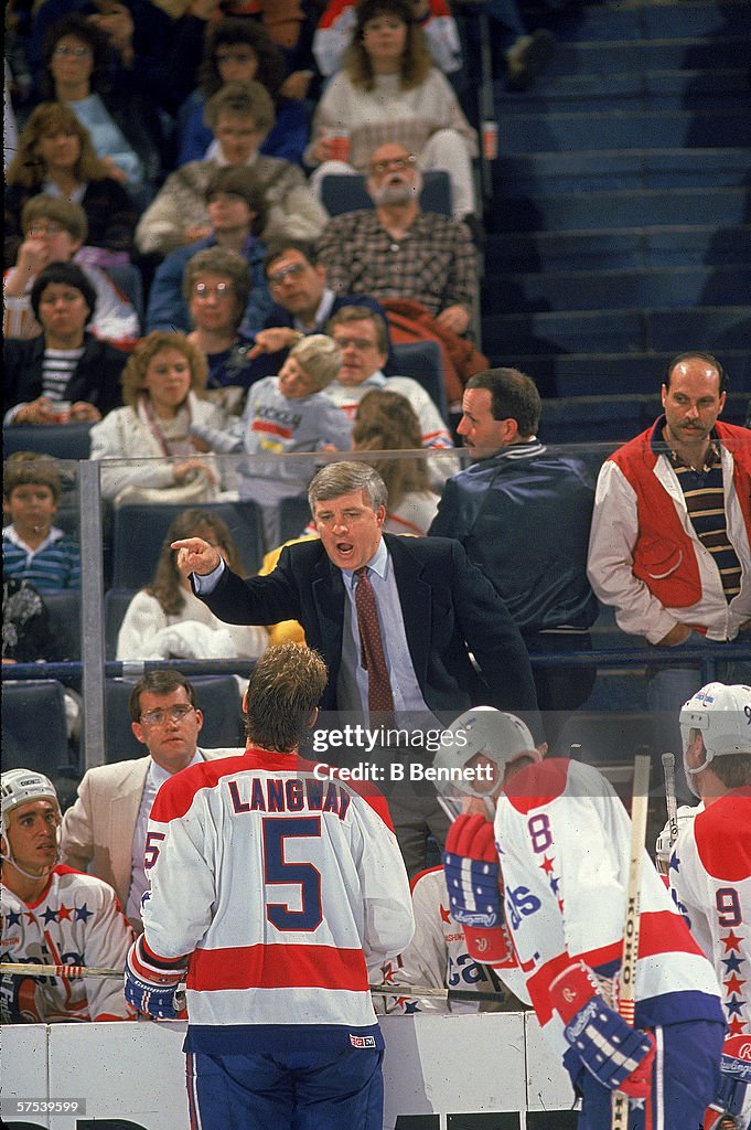 Capitals Coach Murray Screams At Longway