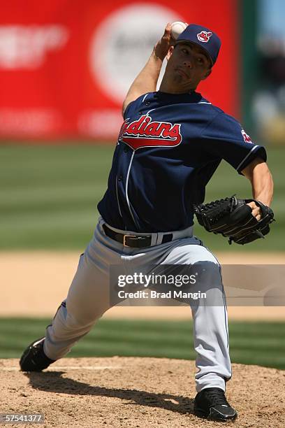 Jeremy Guthrie of the Cleveland Indians pitches during the game against the Oakland Athletics at the Network Associates Coliseum in Oakland,...