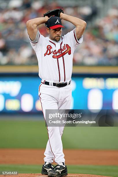 John Smoltz of the Atlanta Braves pitches against the San Diego Padres at Turner Field on April 15, 2006 in Atlanta, Georgia. The Braves defeated the...