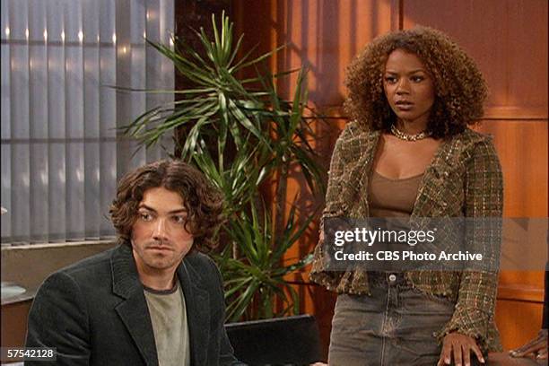 Big Off-Pitch Episode" -- A current contestant on American Idol, Ace Young makes a guest appearance as a pro-baseball player who has musical...