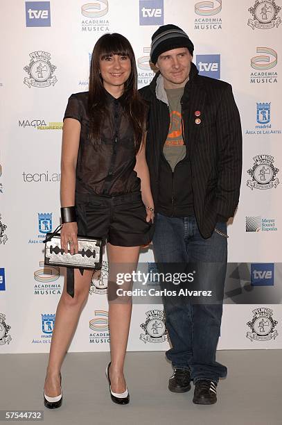 Spanish Singer Eva Amaral and Juan Aguirre attend the Spanish Music Awards at Palacio Municipal de Congresos on May 5, 2006 in Madrid, Spain.