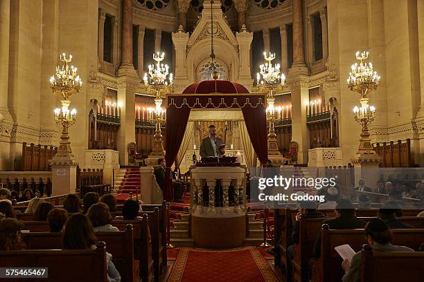 judaism - synagogue foto e immagini stock