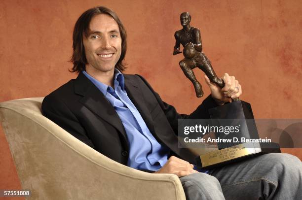 Steve Nash of the Phoenix Suns poses with the NBA Most Valuable Player award on May 7, 2006 at US Airways Center in Phoenix, Arizona. NOTE TO USER:...