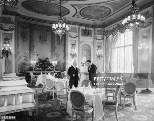 The restaurant of the Ritz Hotel in London, 29th May 1963.